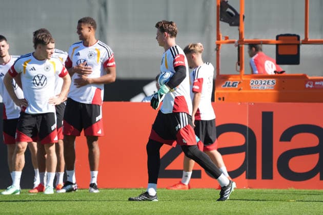 Goalie Jonas Urbig Germany Herzo Base September 30, 2026 German National Team Nations League Preparation, Home Ground, HerzoBase, World of Adidas, Herzogenaurach