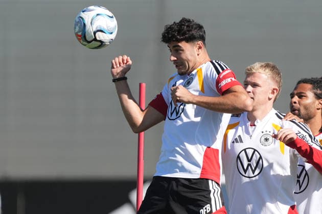 Header Aleksandar Pavlovic Germany Herzo Base September 30, 2026 German National Team Nations League Preparation, Home Ground, HerzoBase, World of Adidas, Herzogenaurach