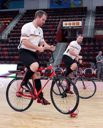 September 30, 2026, Germany, Ludwigsburg, Cycling: 2026 UCI Indoor Cycling World Championships Press Conference, from left: Robert Mlady and Michael Birkner