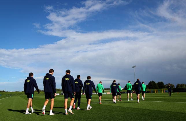 Republic of Ireland Squad Training, FAI National Training Centre, Dublin 30 9 2026 Ireland make their way out for training Ireland make their way out for training 30 9 2026  Copyright: xx RB3_8105