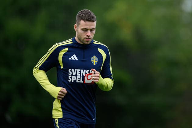 September 30, 2026: Gabriel Gudmundsson of the Swedish men’s national soccer team at a training session on September 30, 2026 in Stockholm. Photo by Jesper Zerman. BILDBYRAN code JZ JZ0762. soccer, football, Fotball, Nations League, UEFA Nations League, training, practice, Sweden, Sweden A, bbeng Copyright: JESPERxZERMAN BB260930JZ002