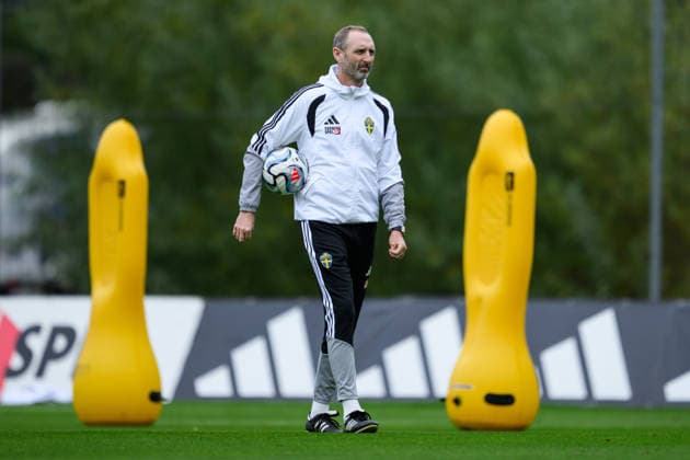 September 30, 2026: Assistant coach Andreas Georgson of the Swedish men’s national soccer team at a training session on September 30, 2026 in Stockholm. Photo by Jesper Zerman. BILDBYRAN code JZ JZ0762 soccer football fotball Nations League UEFA Nations League practice training Sweden Sweden Sweden A BBENG  Copyright: JESPERxZERMAN BB260930JZ007