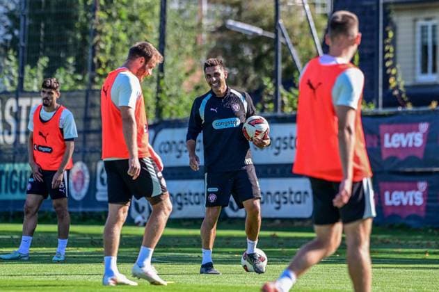 Lars Ritzka, Coach Marcel Rapp, St. Pauli, laughing, Germany, Hamburg, training facility on Kollaustrasse, soccer, 2. Bundesliga, FC St. Pauli
