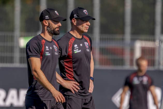 Ingolstadt, Germany, September 30, 2026; 3rd Division 2026–2027; FC Ingolstadt 04 Training; Pictured, from left: Assistant Coach Nico Antonitsch (FCI) and Assistant Coach Markus Feldhoff (FCI); Audi Sportpark Bayern Training Facility Copyright: xFotostandx xSchäferx