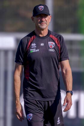 Ingolstadt, Germany, September 30, 2026; 3rd League 2026–2027; FC Ingolstadt 04 Training; Pictured: Coach Achim Beierlorzer at the FCI training facility, Audi Sportpark Bayern Copyright: xFotostandx xSchäferx