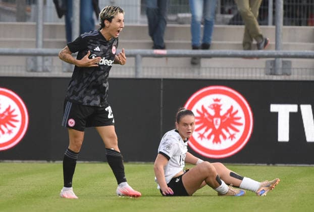 September 30, 2026, xhbx, Soccer: UEFA Women s Europa Cup Qualifiers, Eintracht Frankfurt vs. Fimleikafelag Hafnarfjördur, Sara Doorsoun (Eintracht Frankfurt Women), Hrönn Haraldsdottir (Fimleikafelag Hafnarfjördur), Frankfurt
