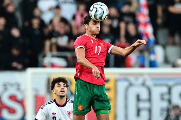 L-R Filip Lissah (CZE) and Georgi Lazarov (BGR) in action during the UEFA Under-21 European Football Championship qualifier Group B match Czechia vs Bulgaria, Hradec Kralove, Czech Republic, September 30, 2026. (CTKxPhoto DavidxTanecek) CTKPhotoP2026093007668  CTKPhotoP2026093007668