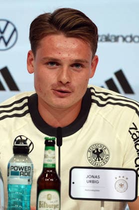 September 30, 2026, xrekx, Soccer: UEFA Nations League, Germany Press conference with Jürgen Klopp and Jonas Urbig (from left) Jonas Urbig, Germany, Munich