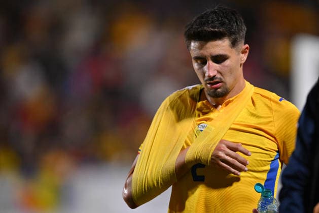 Romania v Finland, U21, U 21 Andrei DorobanÈ›u left the pitch injured during the European Under-21 Championship 2027, Qualifying round game between Romania and Finland at Eugen Popescu stadium in Targoviste, Romania, 30 September 2026. ALEX NICODIM Imago Images Copyright: xAlexxNicodimx
