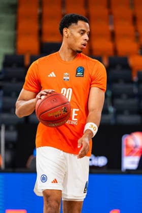 BKT EuroCup Ratiopharm Ulm vs. Balkan Botevgrad, September 30, 2026, Ulm, GERMANY September 30, 2026 Jaylen Sims of ratiopharm Ulm, 30, during the warm-up before the game between ratiopharm Ulm and Balkan Botevgrad on Matchday 1 of the BKT EuroCup at the ratiopharm Arena Ulm Copyright: xBEAUTIFULxSPORTS Steinx