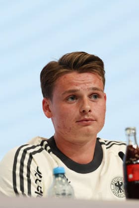 Jonas Urbig of Germany at the press conference, GER, German National Team, Post-match press conference, Soccer, UEFA Nations League, 2026–2027 season, September 30, 2026, GER, German National Team, Post-Match Press Conference, Soccer, UEFA Nations League, 2026–2027 Season, September 30, 2026, Munich Copyright: xEibner-Pressefoto JennixMaulx EP_JML