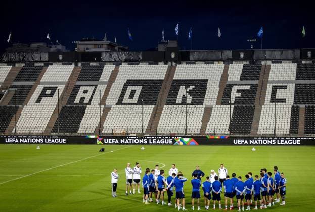 THESSALONIKI - The Greek national team, Nationalteam squad during a training session at PAOK FC s Toumba Stadium, ahead of the Nations League match between the Netherlands and Greece. KOEN VAN WEEL ANP xVIxANPxSportx xxANPxIVx 570908352 originalFilename: 570908352.jpg