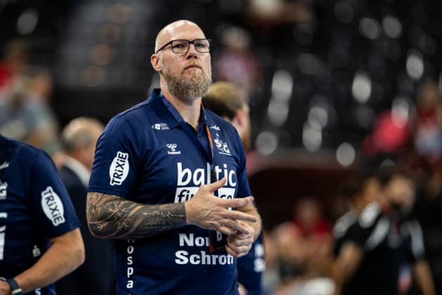 FLENSBURG, GERMANY - SEPTEMBER 30: Ales Pajovic Trainer (SG Flensburg-Handewitt, Coach) during the EHF European League match between SG Flensburg-Handewitt vs Fraikin BM. Granollers at GGW Arena on matchday 1 of the Group Matches Group E on September 30, 2026 in Flensburg, Germany. Schleswig-Holstein Germany Copyright: xMarioxM.xKobergx