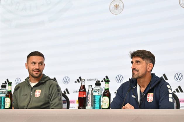 SERBIA press conference, PK, Pressekonferenz DUSAN TADIC and VELJKO PAUNOVIC coach of Serbia press conference at Allianz arena , Munich 01.10.2026 Foto: FOOTBALL, SERBIA, GERMANY, UEFA NATIONS LEAGUE, PRESS CONFEFERENCE Munich Allianz arena Germany Copyright: xMarkoxMetlas xMNxPressx