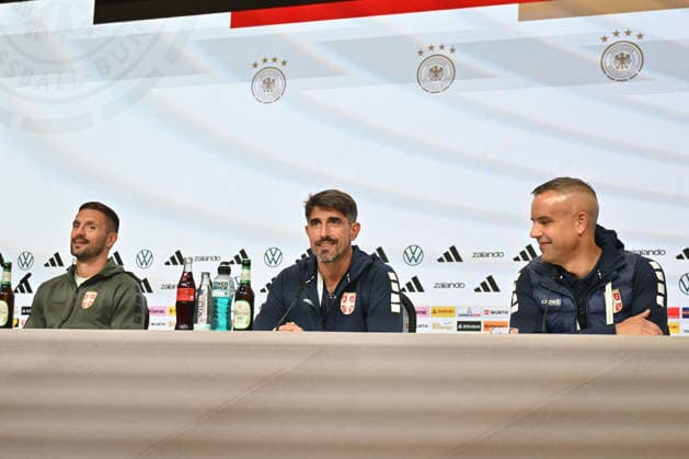 SERBIA press conference, PK, Pressekonferenz DUSAN TADIC and VELJKO PAUNOVIC coach of Serbia press conference at Allianz arena , Munich 01.10.2026 Foto: FOOTBALL, SERBIA, GERMANY, UEFA NATIONS LEAGUE, PRESS CONFEFERENCE Munich Allianz arena Germany Copyright: xMarkoxMetlas xMNxPressx