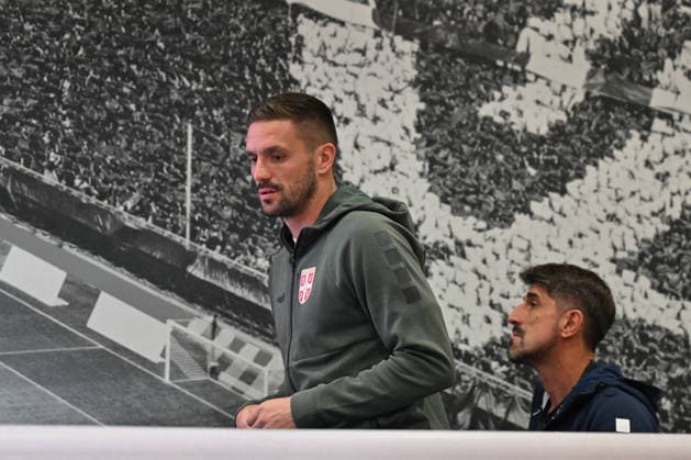 SERBIA press conference, PK, Pressekonferenz DUSAN TADIC and VELJKO PAUNOVIC coach of Serbia press conference at Allianz arena , Munich 01.10.2026 Foto: FOOTBALL, SERBIA, GERMANY, UEFA NATIONS LEAGUE, PRESS CONFEFERENCE Munich Allianz arena Germany Copyright: xMarkoxMetlas xMNxPressx