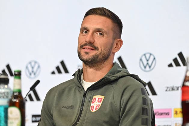 SERBIA press conference, PK, Pressekonferenz DUSAN TADIC of Serbia press conference at Allianz arena , Munich 01.10.2026 Foto: FOOTBALL, SERBIA, GERMANY, UEFA NATIONS LEAGUE, PRESS CONFEFERENCE Munich Allianz arena Germany Copyright: xMarkoxMetlas xMNxPressx