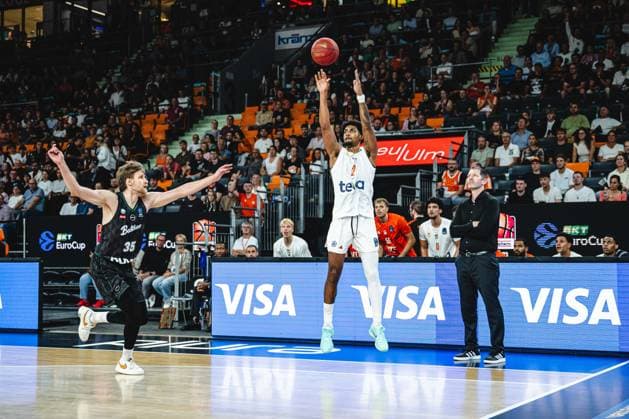 Ivan Alipiev of Balkan Botevgrad and Ibi Watson of ratiopharm ulm battle for the ball during the 2026–2027 BKT EuroCup match between ratiopharm ulm and Balkan Botevgrad at ratiopharm Arena on September 30, 2026 in Neu Ulm, Germany. Photo by Harry Langer, DeFodi Images