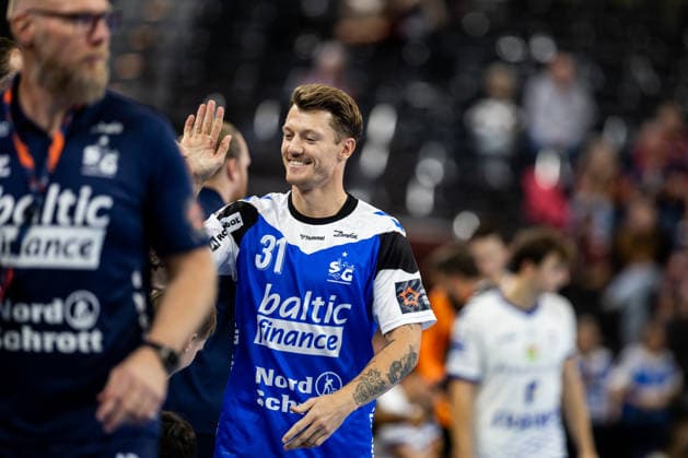 FLENSBURG, GERMANY - SEPTEMBER 30: celebration goal celebration Emil Jakobsen (SG Flensburg-Handewitt, 31) during the EHF European League match between SG Flensburg-Handewitt vs Fraikin BM. Granollers at GGW Arena on matchday 1 of the Group Matches Group E on September 30, 2026 in Flensburg, Germany. Schleswig-Holstein Germany Copyright: xMarioxM.xKobergx