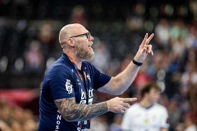 FLENSBURG, GERMANY - SEPTEMBER 30: Ales Pajovic Trainer (SG Flensburg-Handewitt, Coach) gestures during the EHF European League match between SG Flensburg-Handewitt vs Fraikin BM. Granollers at GGW Arena on matchday 1 of the Group Matches Group E on September 30, 2026 in Flensburg, Germany. Schleswig-Holstein Germany Copyright: xMarioxM.xKobergx