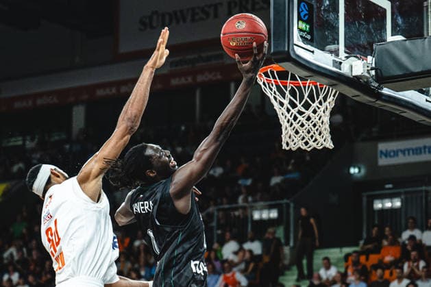 Armel Traore of ratiopharm ulm and Wena David Okwera of Balkan Botevgrad battle for the ball during the BKT EuroCup 2026–2027 game between ratiopharm ulm and Balkan Botevgrad at ratiopharm Arena on September 30, 2026 in Neu Ulm, Germany. Photo by Harry Langer, DeFodi Images