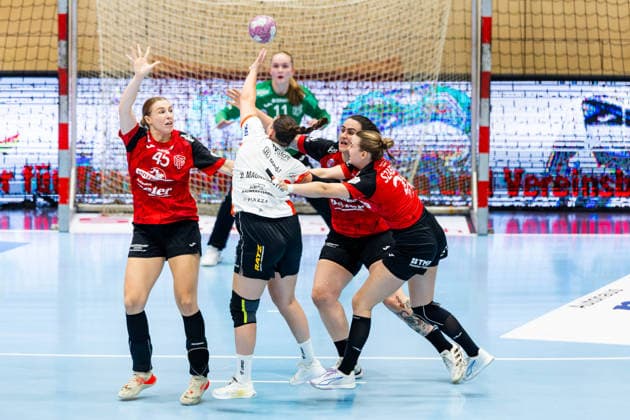 September 30, 2026, GER, Handball, Women, 2026–2027 Season, DHB Cup, Round 2, Round of 16, Thueringer HC vs. HSG Blomberg Lippe, Diana Doegg Magnusdottir (HSG Blomberg Lippe), Jolina Huhnstock (Thueringer HC), 45, Josefine Hanfland (Thueringer HC), 57, Anna Szabo, Thuringer HC, 26, 99947 Bad Langensalza, Salza Halle, Sporthalle Mehrz, Thuringia, Germany