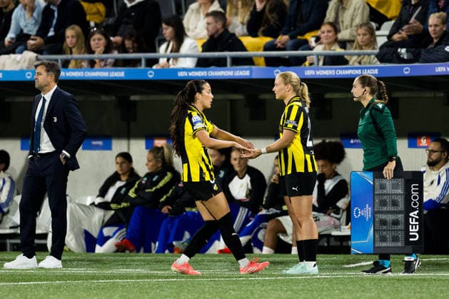 September 30, 2026: Delaney Egbuka and Johanna Fossdalsa Sorensen of Häcken during the Women’s Champions League soccer match between Häcken and Juventus on September 30, 2026 in Gothenburg. Photo by Michael Erichsen, BILDBYRAN COP 89 MI1032 soccer football fotball UEFA Women’s Champions League Häcken Juventus women’s BBENG soccer football fotball UEFA Women’s Champions League Häcken Juventus women’s BBENG  Copyright: MICHAELxERICHSEN BB260930MI058