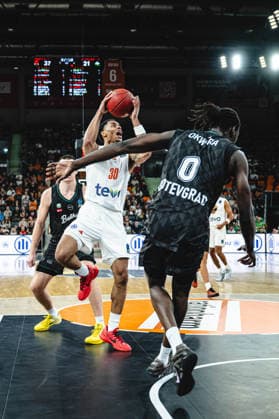 Jaylen Sims of ratiopharm ulm and Wena David Okwera of Balkan Botevgrad battle for the ball during the 2026–2027 BKT EuroCup match between ratiopharm ulm and Balkan Botevgrad at ratiopharm Arena on September 30, 2026 in Neu Ulm, Germany. Photo by Harry Langer, DeFodi Images