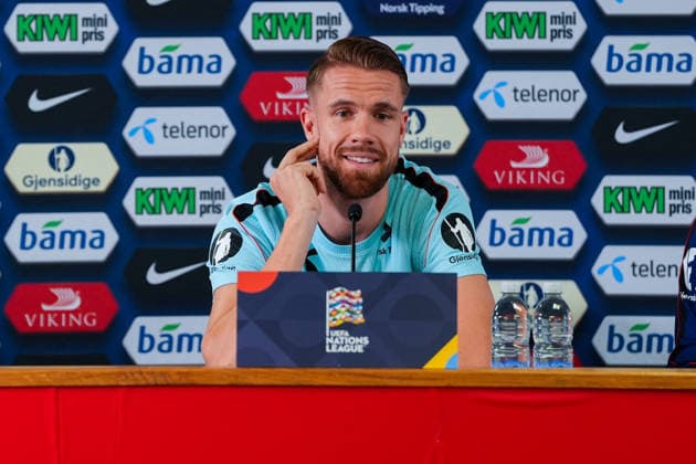 Soccer, Nations League: Wales vs. Norway, Nations League, Cardiff, Wales, September 30, 2026. Kristoffer Ajer during a press conference ahead of training at Cardiff City Stadium on the day of the match against Wales. Photo: Lise Aserud, NTB, Cardiff, Wales. EDITORIAL USE ONLY. RESTRICTED USE FOR BETTING COMPANIES.  Copyright: xLisexAserudx xNTBx