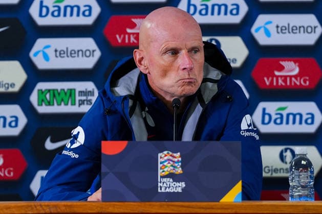 Soccer, Nations League: Wales vs. Norway, Nations League in Cardiff, Wales 20260930 National team coach Stale Solbakken during a press conference ahead of training at Cardiff City Stadium on the day of the match against Wales Photo: Lise Aserud, NTB, Cardiff, Wales EDITORIAL USE ONLY RESTRICTED USE FOR BETTING COMPANIES  Copyright: xLisexAserudx xNTBx