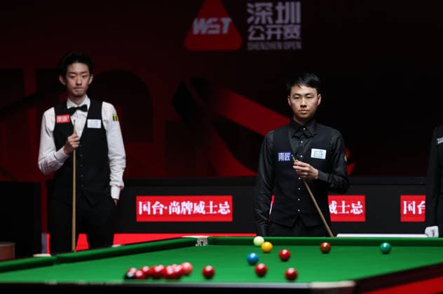(260930) -- SHENZHEN, Sept. 30, 2026 -- Xu Si (R) and Wu Yize react during the round 3 match between Wu Yize and Xu Si of China at World Snooker Tour Shenzhen Open 2026 in Shenzhen, south China s Guangdong Province, Sept. 30, 2026. ) (SP)CHINA-SNOOKER-SHENZHEN OPEN (CN) MaoxSiqian 