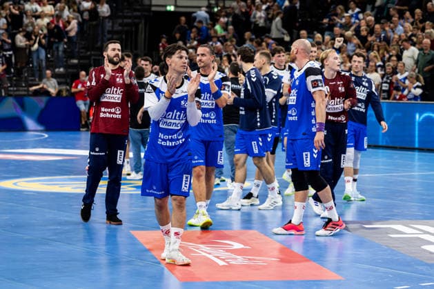 FLENSBURG, GERMANY - SEPTEMBER 30: celebration after victory SG Flensburg-Handewitt during the EHF European League match between SG Flensburg-Handewitt vs Fraikin BM. Granollers at GGW Arena on matchday 1 of the Group Matches Group E on September 30, 2026 in Flensburg, Germany. Schleswig-Holstein Germany Copyright: xMarioxM.xKobergx