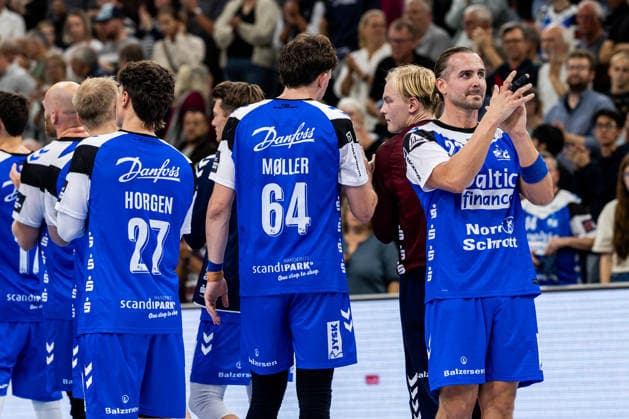FLENSBURG, GERMANY - SEPTEMBER 30: celebration after victory SG Flensburg-Handewitt during the EHF European League match between SG Flensburg-Handewitt vs Fraikin BM. Granollers at GGW Arena on matchday 1 of the Group Matches Group E on September 30, 2026 in Flensburg, Germany. Schleswig-Holstein Germany Copyright: xMarioxM.xKobergx
