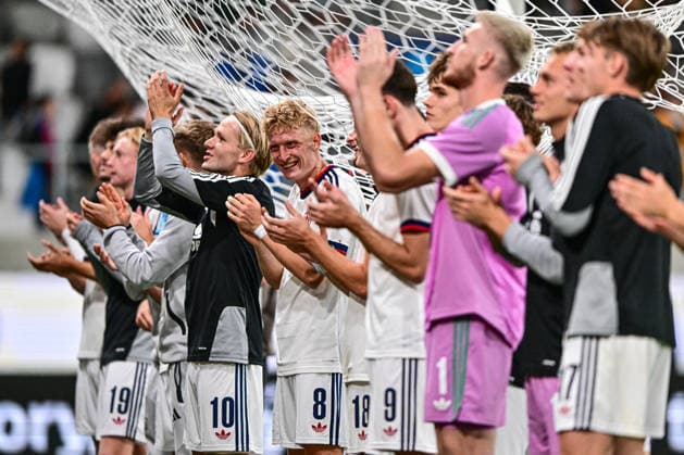 Czech players celebrate victory in the UEFA Under-21 European Football Championship qualifier Group B match Czechia vs Bulgaria, Hradec Kralove, Czech Republic, September 30, 2026. (CTKxPhoto DavidxTanecek) CTKPhotoP2026093008692  CTKPhotoP2026093008692