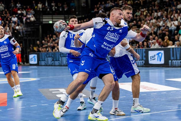 FLENSBURG, GERMANY - SEPTEMBER 30: Blaz Blagotinsek (SG Flensburg-Handewitt, 43) in attack during the EHF European League match between SG Flensburg-Handewitt vs Fraikin BM. Granollers at GGW Arena on matchday 1 of the Group Matches Group E on September 30, 2026 in Flensburg, Germany. Schleswig-Holstein Germany Copyright: xMarioxM.xKobergx