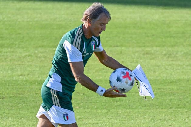 IPA89151713 - Italy s head coach Roberto Mancini during TEAM ITALY - TRAINING, a UEFA Nations League soccer match in Florence, Italy, on September 30, 2026  Copyright: xLisaxGuglielmi IPAxSportx xx IPA89151713