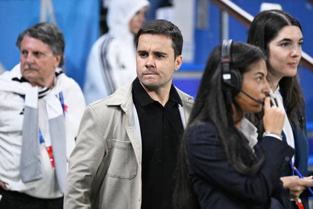 Football : OL Lyonnes women v Chelsea women - Women s champions league - 30 09 2026 Jonatan GIRALDEZ coach of OL Lyoinnes during the UEFA Champions league womens match between OL Lyonnes women and Chelsea women at Groupama Stadium Decines Charpieu Lyon on September 30, 2026 , France LYONFrance  Copyright: xMouradxAllilix