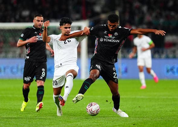 Konyaspor v Palestine - Friendly KONYA, TURKIYE - SEPTEMBER 30: Rayyan Baniya of Konyaspor in action against Mahmoud Bakir of the Palestine National Football Team during a friendly match as part of Palestine Day events at Konya Metropolitan Municipality Stadium in Konya, Turkiye on September 30, 2026. Evrim Aydin Anadolu Konya Turkey. Editorial use only. Please get in touch for any other usage.  Copyright: x2026xAnadoluxEvrimxAydinx