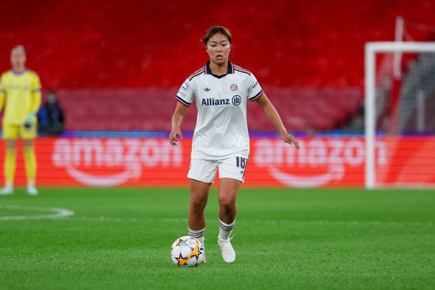 Lisbon, Portugal, September 30, Momoko Tanikawa: FC Bayern Munich in action, with the ball, during the UEFA Women s Champions League 2026–27, League Phase, Matchday 2, between SL Benfica and FC Bayern Munich on September 30, 2024, in Lisbon, Portugal Copyright: HMBxMedia JoaquimxFerreira