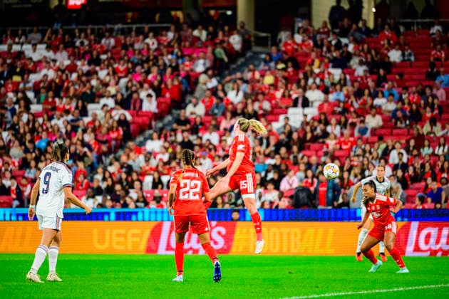 September 30, 2026, Lisbon, Lisbon, Portugal: battles for possession of the ball during the UEFA Womens Champions League match between SL Benfica and Bayern Munchen at the EstoÂ¡dio da Luz on September 30, 2026 in Lisbon, Portugal. Soccer2026: SL Benfica 0 Vs 0 Bayern Munchen  - ZUMAr200 20260930_zsp_r200_008 Copyright: xNunoxReisinhox