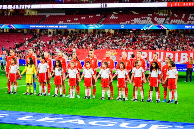 September 30, 2026, Lisbon, Lisbon, Portugal: SL Benfica team posing for a photo at UEFA Womens Champions League match between SL Benfica and Bayern Munchen at the EstoÂ¡dio da Luz on September 30, 2026 in Lisbon, Portugal. Lisbon Portugal - ZUMAr200 20260930_zsp_r200_017 Copyright: xNunoxReisinhox