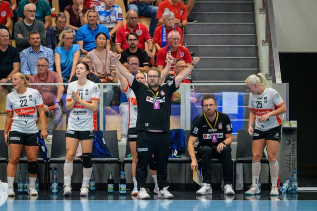 Steffen Birkner, HSG Blomberg Lippe, Coach; Judith Tietjen, HSG Blomberg Lippe, 22; Nuria Bucher, HSG Blomberg Lippe, 21; Laura Rueffieux, HSG Blomberg Lippe, 03, Lilli Roepcke HSG Blomberg Lippe, 25 GER, Thuringer HC vs. HSG Blomberg Lippe, Handball, DHB Cup, 2026–2027 season, 2nd round, Wednesday, 7:00 p.m., September 30, 2026 GER, Thuringer HC vs. HSG Blomberg Lippe, Handball, DHB Cup, 2026–2027 season, Round 2, Wednesday, 7:00 p.m., September 30, 2026, Bad Langensalza Copyright: xMartinxHerbstx