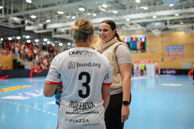 Laura Rueffieux (HSG Blomberg Lippe, No. 03) and Josefine Hanfland (Thüringer HC, GER), Thüringer HC vs. HSG Blomberg Lippe, Handball, DHB Cup, 2026–2027 Season, 2nd round, Wednesday, 7:00 p.m., September 30, 2026 GER, Thueringer HC vs. HSG Blomberg Lippe, Handball, DHB Cup, 2026–2027 season, Round 2, Wednesday, 7:00 p.m., September 30, 2026, Bad Langensalza Copyright: xMartinxHerbstx