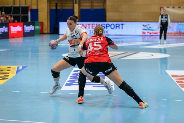 Elin Rosa Magnusdottir, HSG Blomberg Lippe, 33; Jolina Huhnstock, Thueringer HC, 45 (GER); Thueringer HC vs. HSG Blomberg Lippe, Handball, DHB Cup, 2026–2027 Season, 2nd Round, Wednesday, 7:00 p.m., September 30, 2026 (GER), Thuringer HC vs. HSG Blomberg Lippe, Handball, DHB Cup, 2026–2027 Season, Round 2, Wednesday, 7:00 p.m., September 30, 2026, Bad Langensalza Copyright: xMartinxHerbstx