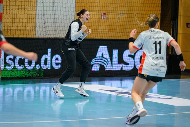 Lara Sophie Lepschi, HSG Blomberg Lippe, 27, celebrating a save; GER, Thueringer HC vs. HSG Blomberg Lippe, handball, DHB Cup, 2026–2027 season, 2nd round, Wednesday, 7:00 p.m., September 30, 2026, GER, Thuringer HC vs. HSG Blomberg Lippe, Handball, DHB Cup, 2026–2027 season, Round 2, Wednesday, 7:00 p.m., September 30, 2026, Bad Langensalza Copyright: xMartinxHerbstx