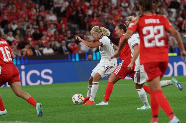 Lisbon, Portugal, September 30: Pernille Harder of FC Bayern Munich scores the goal to make the score 0–2 during the 2026–27 UEFA Women’s Champions League group stage Matchday 2 game between SL Benfica and FC Bayern Munich on September 30, 2024, in Lisbon, Portugal Copyright: HMBxMedia JoaquimxFerreira