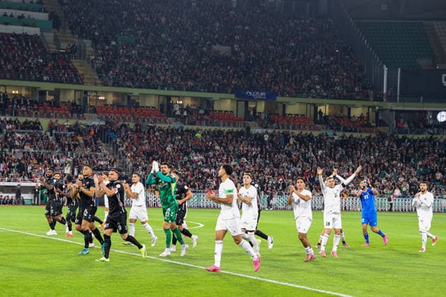 Konyaspor v Palestine - Friendly KONYA, TURKIYE - SEPTEMBER 30: Players of Konyaspor and the Palestine National Football Team take the pitch together to greet supporters prior to their friendly match as part of Palestine Day events at Konya Metropolitan Municipality Stadium in Konya, Turkiye on September 30, 2026. Serhat Çetinkaya Anadolu Konya Turkey. Editorial use only. Please get in touch for any other usage.  Copyright: x2026xAnadoluxSerhatxÃ‡etinkayax
