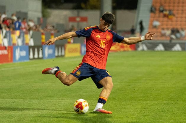 ESP U-20 Spain vs. Mexico: Valentin Pezzolesi of Spain during an international U-20 friendly match between Spain and Mexico played at Cerro del Espino Stadium in Majadahonda, Madrid, on September 30, 2026, in Spain Copyright: xx