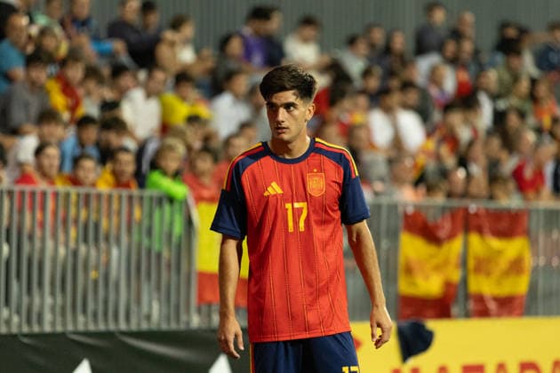 ESP U-20 Spain vs. Mexico: Jose Antonio Morante of Spain during an international U-20 friendly match between Spain and Mexico played at the Cerro del Espino de Majadahonda Stadium in Madrid on September 30, 2026, in Spain Copyright: xx