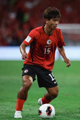 Brunei Darussalam v Hong Kong, China - FIFA ASEAN CUP Division 2 Group A Brunei Darussalam and 15 Chan Yun Tung of Hong Kong, China compete during the FIFA ASEAN Cup 2026 Division 2 Group A match between Brunei Darussalam and Hong Kong, China at Kai Tak Stadium, Hong Kong, China, on September 30, 2026. Hong Kong China  Copyright: xZhichengxQinx originalFilename:qin-fifaasea260930_np5A9.jpg